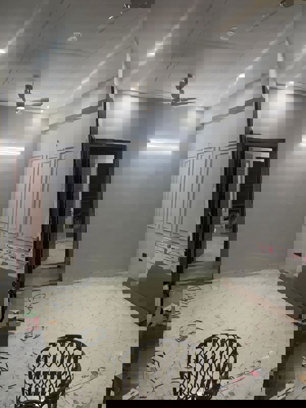 2 BHK + Extra Room Builder Floor For Rent in Sector 36