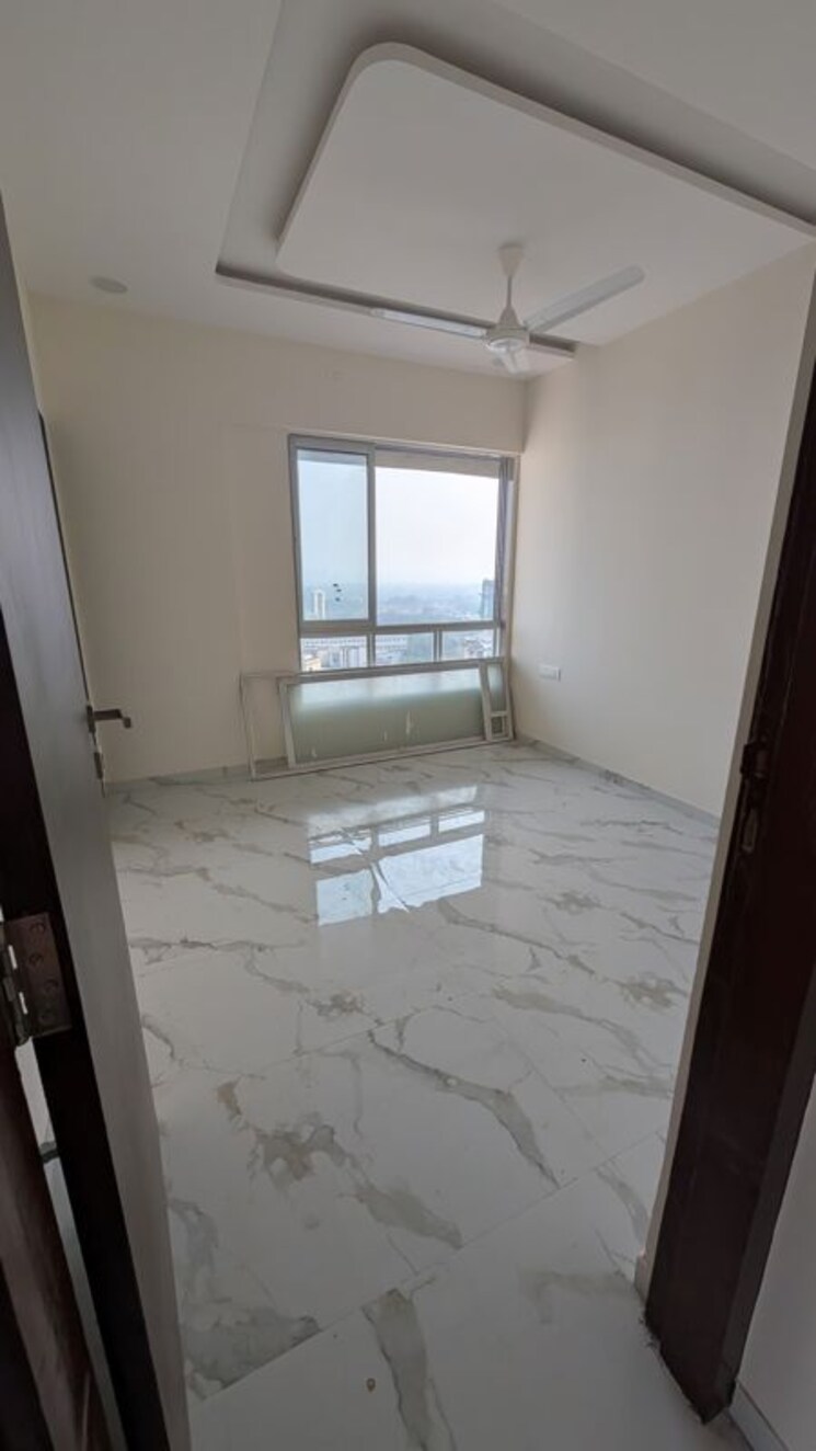 Room, dotom-isle 2 Bedroom 600 Sq.Ft. Apartment In Malad West Mumbai 9856063