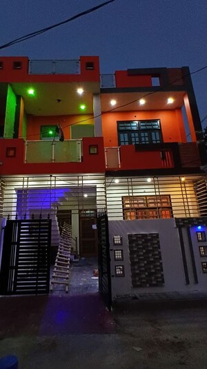 2 BHK Builder Floor For Rent in Gomti Nagar