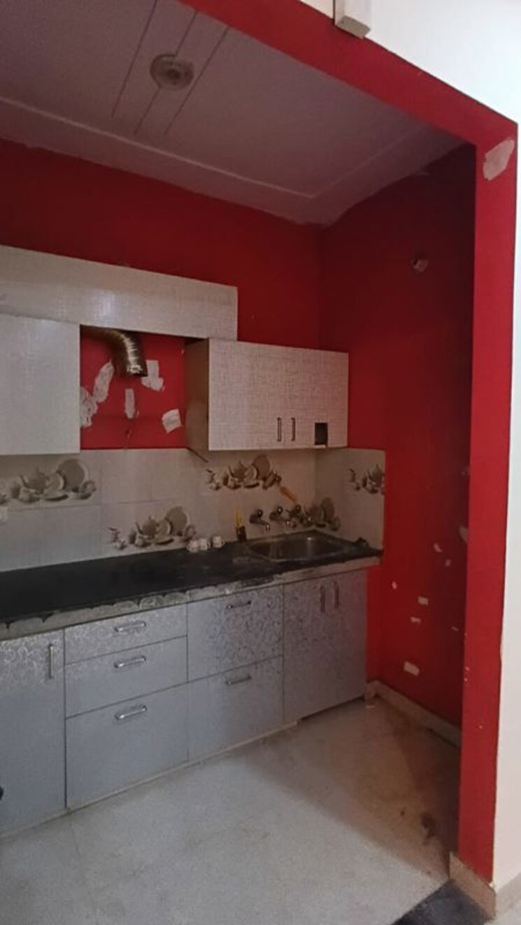 Kitchen, gomti nagar 2 Bedroom 1250 Sq.Ft. Builder Floor In Gomti Nagar Lucknow 9856095
