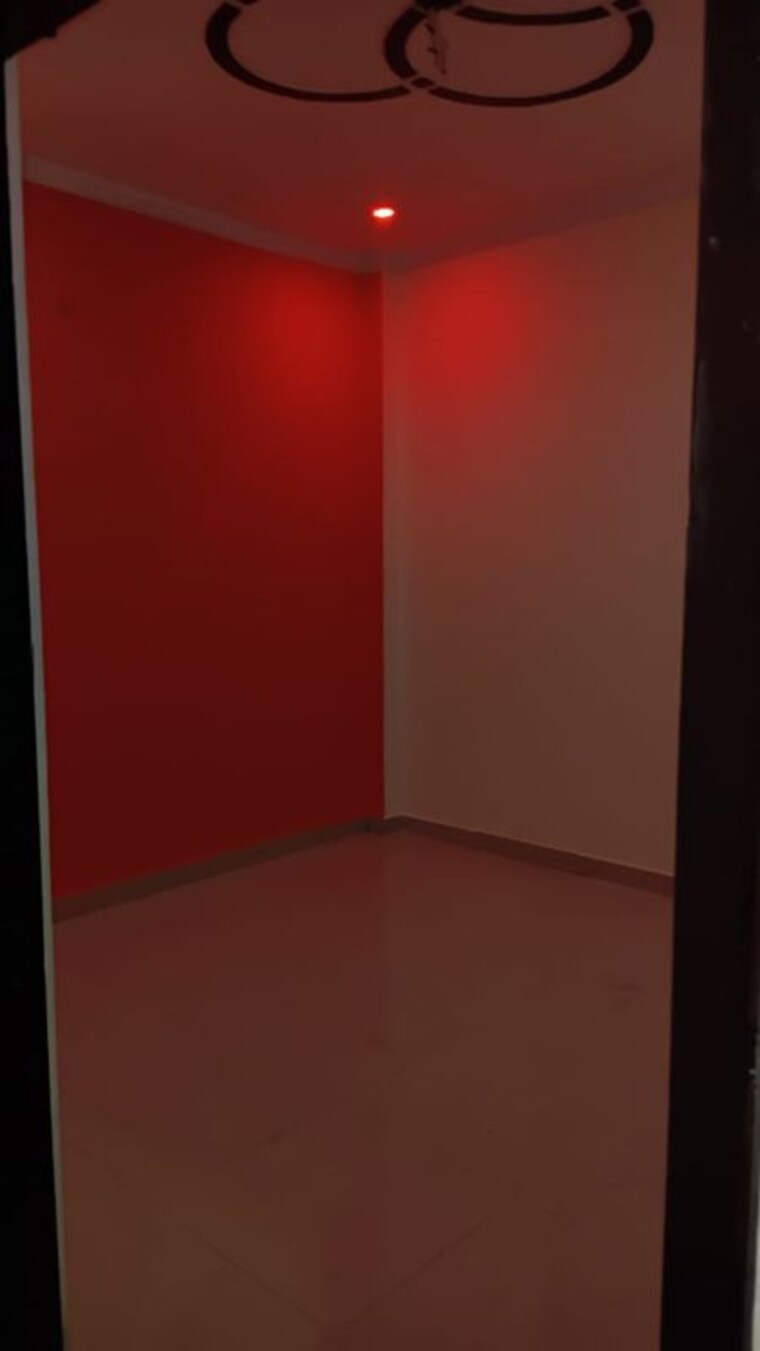 Room, gomti nagar 2 Bedroom 1250 Sq.Ft. Builder Floor In Gomti Nagar Lucknow 9856095