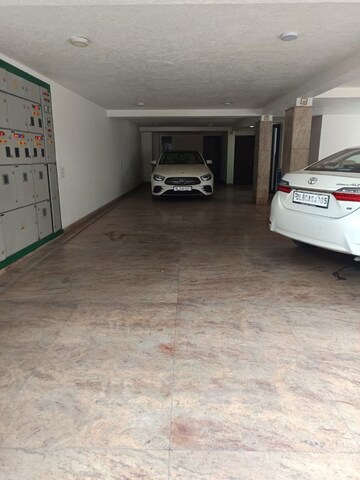 Parking in 4 BHK Builder Floor at Greater Kailash ii – for Rent