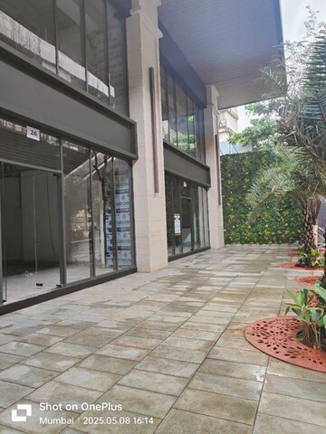 Parking in  Showroom at Andheri West – for Rent
