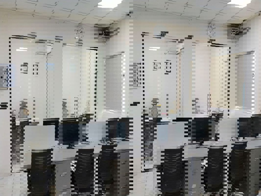 Office Space For Rent in Sector 3