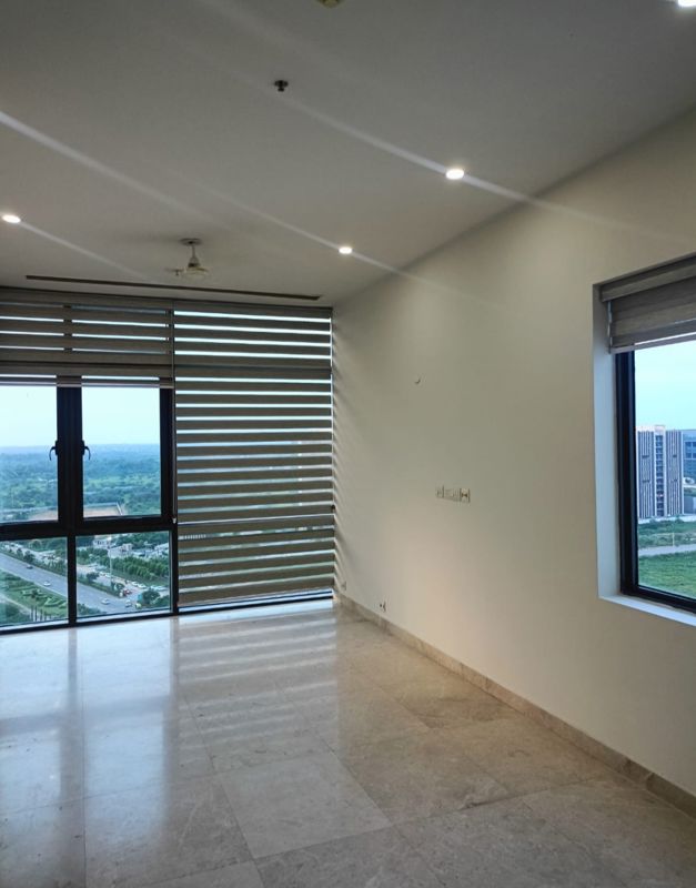 3 BHK + Servant Room Apartment For Rent in Ireo The Grand Arch