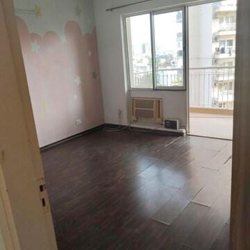 Room in 3 BHK Apartment at BPTP Freedom Park Life, Samaspur – for Rent