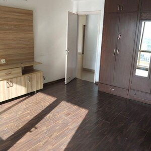 Room in 3 BHK Apartment at BPTP Freedom Park Life, Samaspur – for Rent
