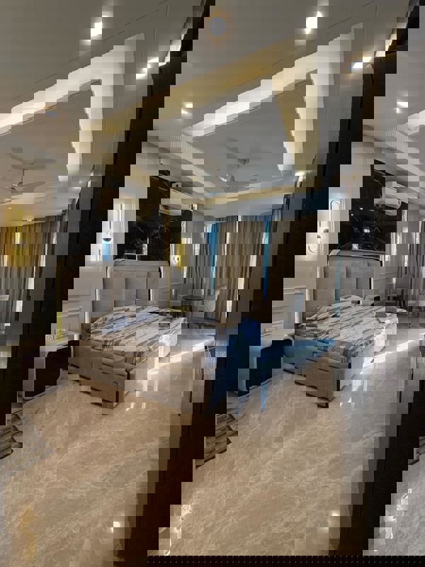 4 BHK + Servant Room Builder Floor For Rent in Sushant Lok I