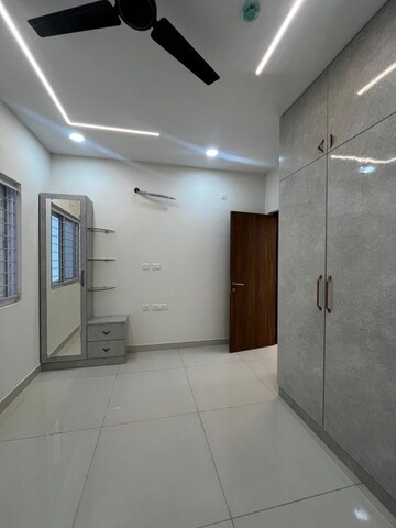 Bathroom in 2.5 BHK Apartment at Prestige Tranquil, Kokapet – for Rent