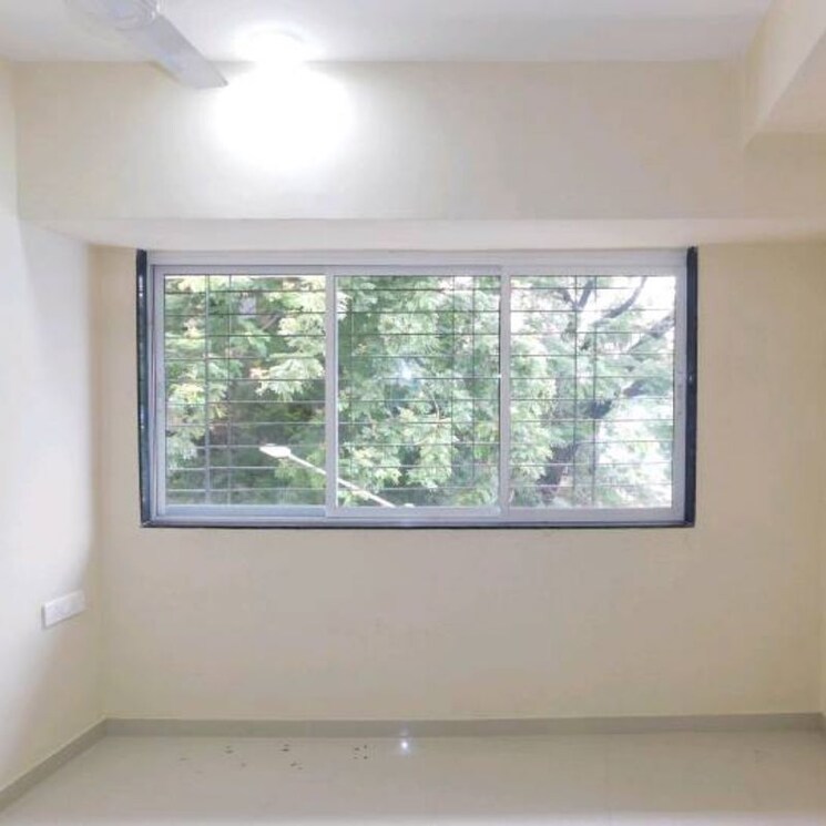 Room, khar west 3 Bedroom 1000 Sq.Ft. Apartment In Khar West Mumbai 9856181