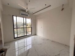 2 BHK + Pooja Room Apartment For Rent in Khar West