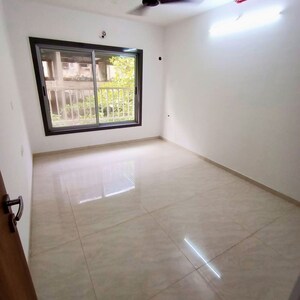 Room in 2 BHK Apartment at Ghatkopar East – for Sale