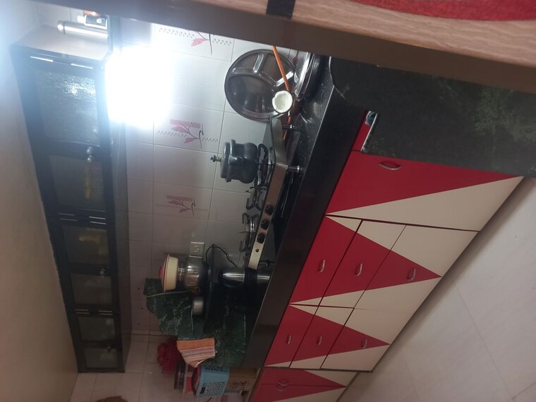 Team Area, dadar west 1 Bedroom 320 Sq.Ft. Apartment In Dadar West Mumbai 9856207