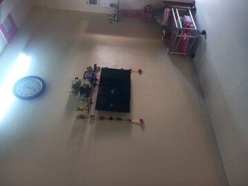 Parking in 1 BHK Apartment at Dadar West – for Rent