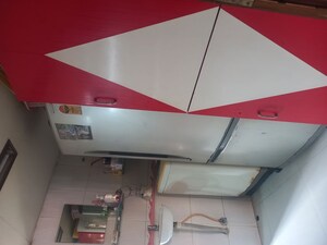 Team Area in 1 BHK Apartment at Dadar West – for Rent