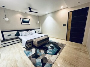 Master Bedroom in 4 BHK Independent House at Gomti Nagar – for Rent