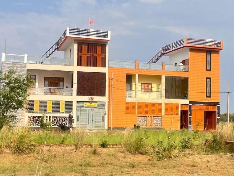 Exterior View, sultanpur road  2500 Sq.Ft. Plot In Sultanpur Road Lucknow 9856218