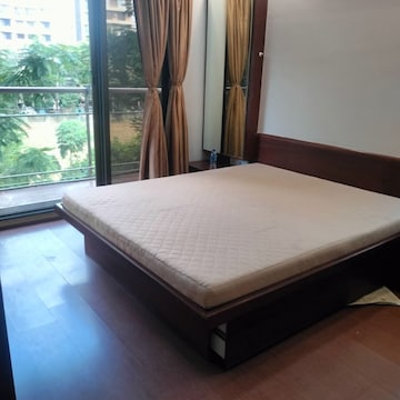 Bedroom in 2.5 BHK Apartment at Juhu Trishul, Juhu – for Rent