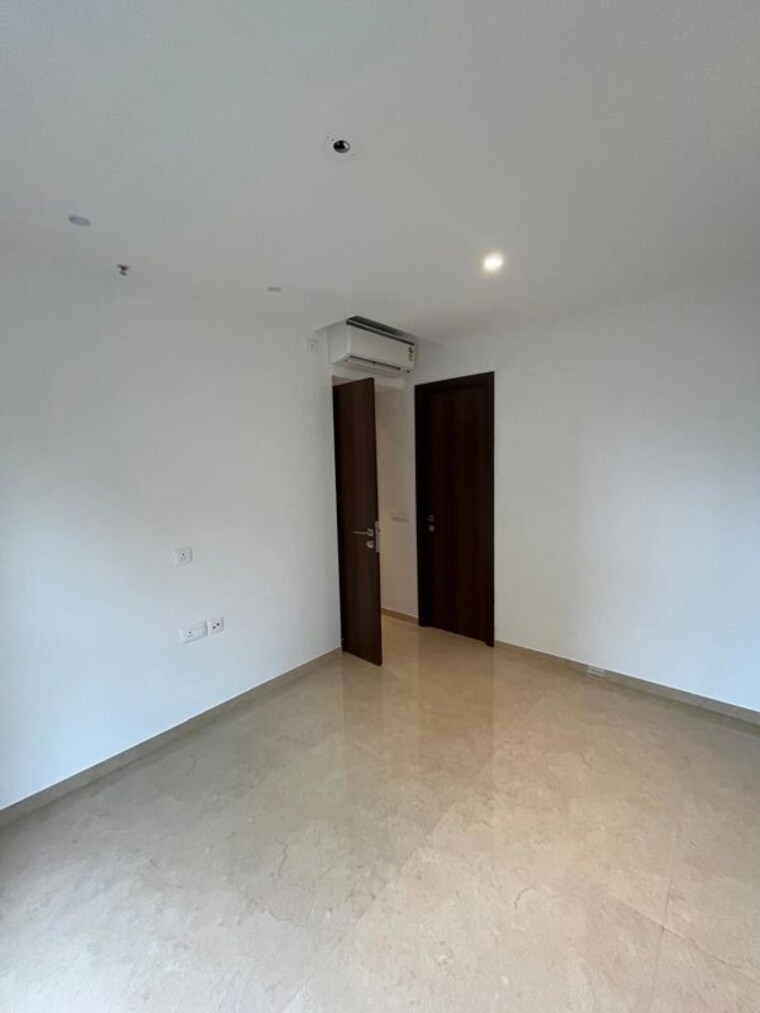 Room, hiranandani-highland 2 Bedroom 594 Sq.Ft. Apartment In Powai Mumbai 9856235
