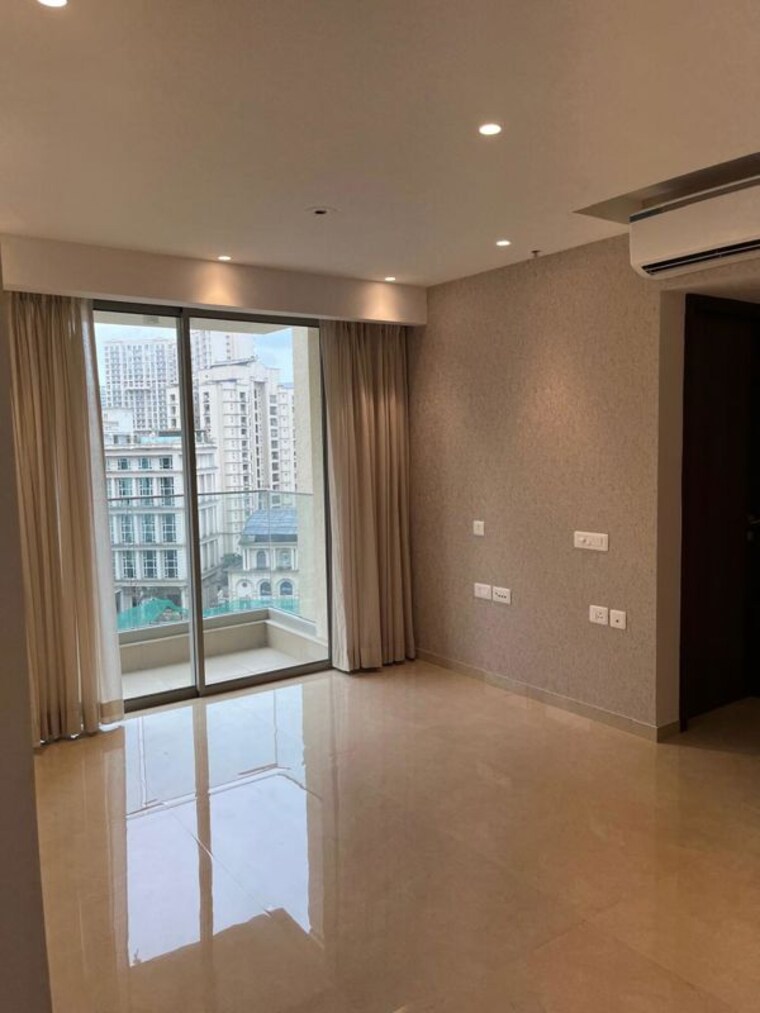Room, hiranandani-highland 2 Bedroom 594 Sq.Ft. Apartment In Powai Mumbai 9856235