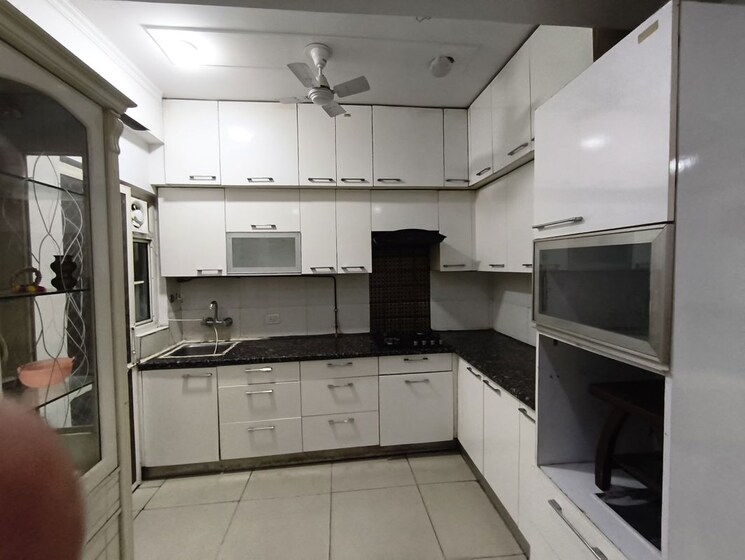 Kitchen, radicon-vedantam 3 Bedroom 1535 Sq.Ft. Apartment In Sector 16c Greater Noida Greater Noida 9856237