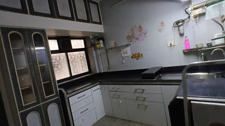 Kitchen, dheeraj-gaurav-heights 3 Bedroom 1850 Sq.Ft. Apartment In Jogeshwari West Mumbai 9404878