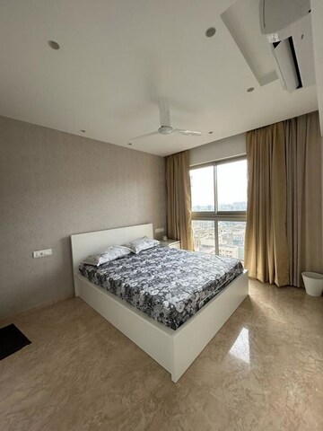Bedroom in 2 BHK Apartment at Hiranandani Castle Rock, Powai – for Rent