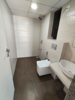 Bathroom in 4 BHK Apartment at Kanakia Silicon Valley, Powai – for Rent