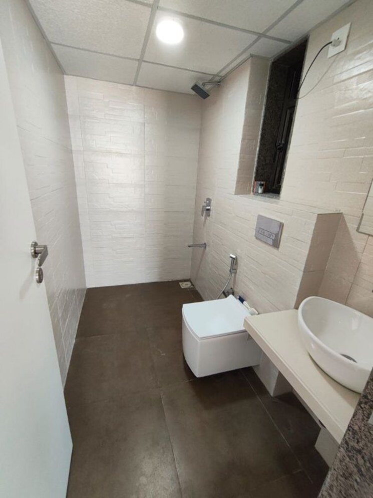 Bathroom, kanakia-silicon-valley 4 Bedroom 1432 Sq.Ft. Apartment In Powai Mumbai 9856275