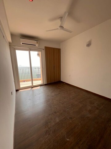 Room in 3.5 BHK Apartment at ATS Homekraft Pious Orchards, Sector 150 – for Sale