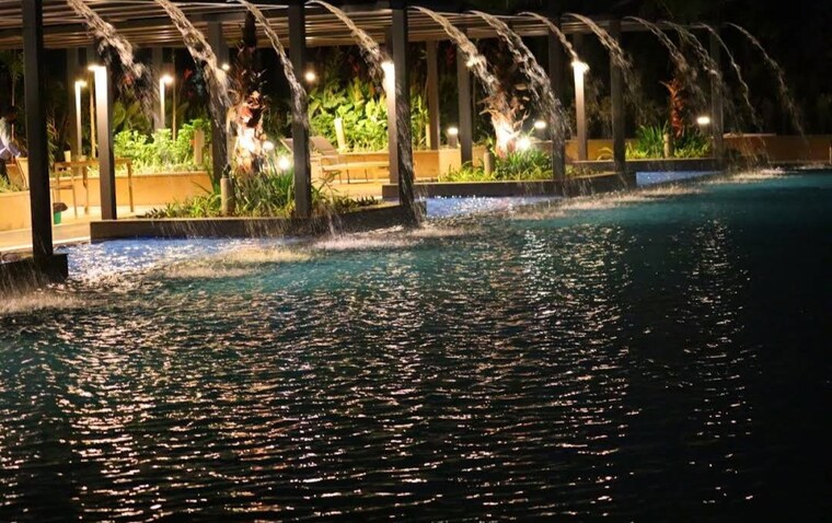 Swimming Pool, mapsko-mount-ville 3 Bedroom 1510 Sq.Ft. Apartment In Sector 79 Gurgaon 9856300