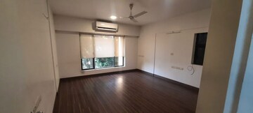 Bedroom in 3 BHK Apartment at Juhu – for Rent