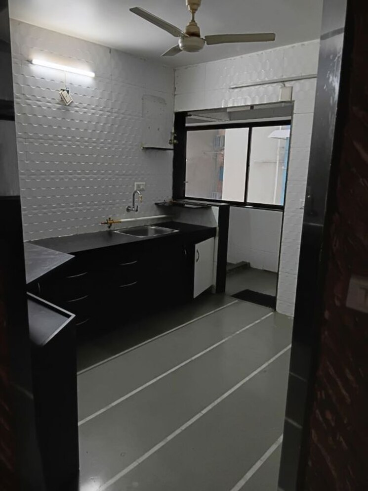 Kitchen, bodakdev 3 Bedroom 1800 Sq.Ft. Apartment In Bodakdev Ahmedabad 9856318