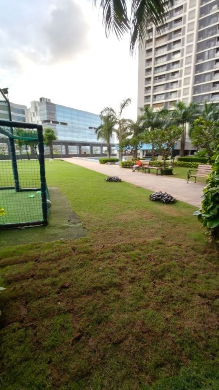 Garden, lodha-fiorenza 2 Bedroom 1150 Sq.Ft. Apartment In Goregaon East Mumbai 9216985