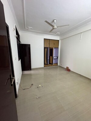 4 BHK Apartment For Rent in Grand Vista Apartments, Sector 21c