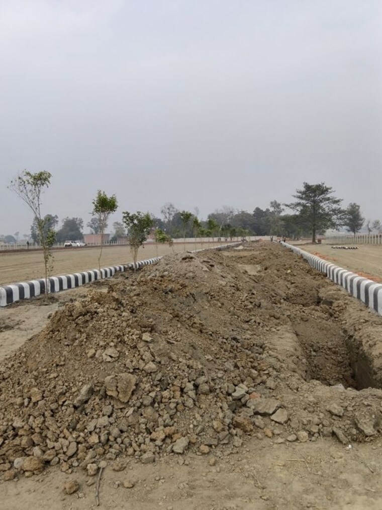 undefined, krishna-iscon-valley  1318 Sq.Ft. Plot In Gosainganj Lucknow 9856350