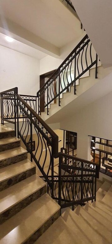 4 BHK Villa For Rent in Prestige Lakeside Habitat, Varthur