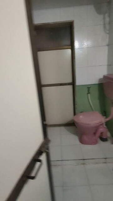 Furnished Amenities in 2 BHK Apartment at Vijay Apartments Waghbil, Waghbil – for Rent