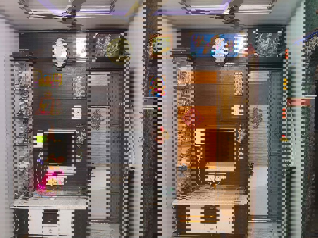 1 BHK 650 Sq.Ft. Apartment in Om Vishal Raj Apartment