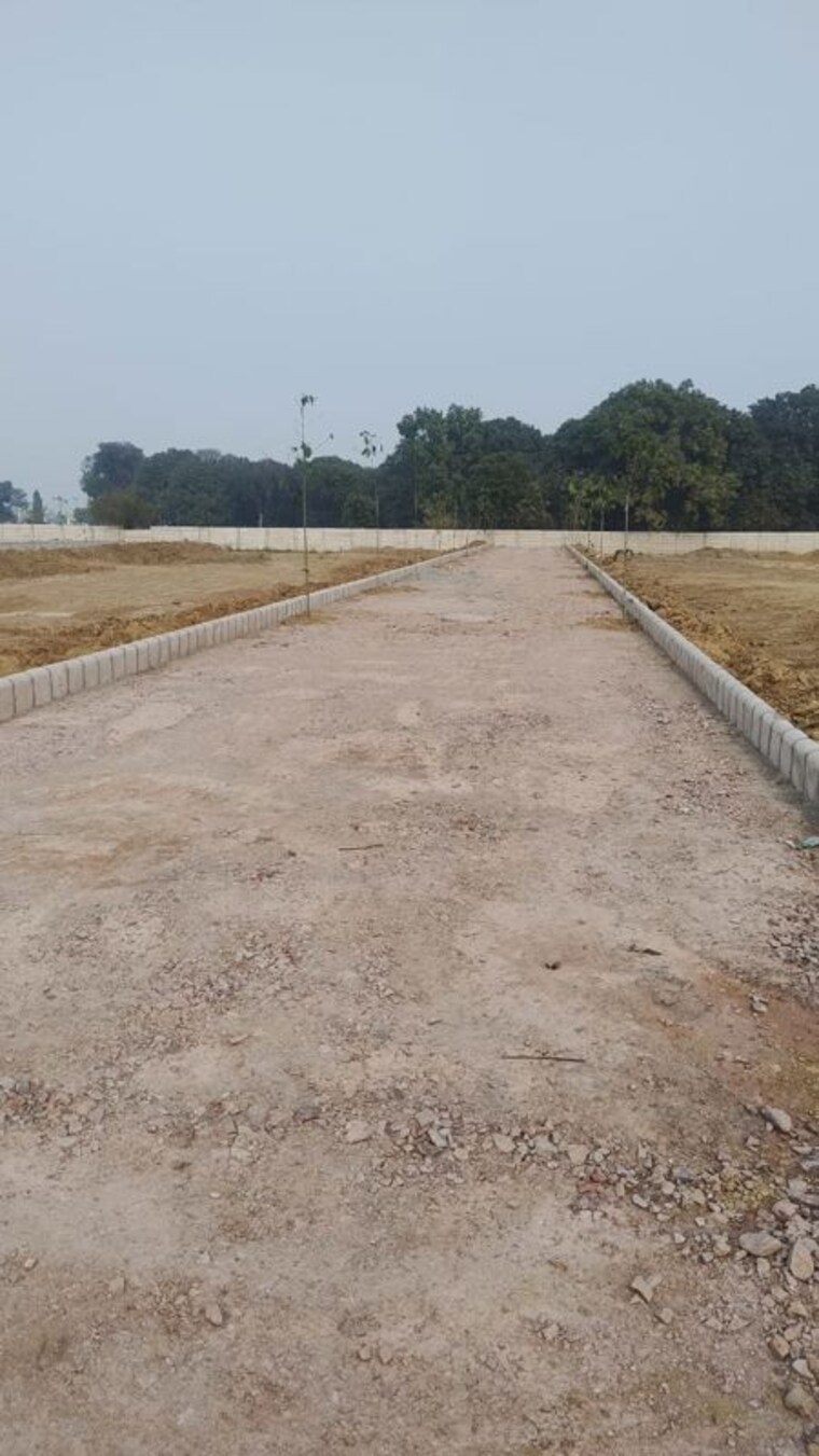 undefined, sunpura  100 Sq.Yd. Plot In Sunpura Greater Noida 9856423