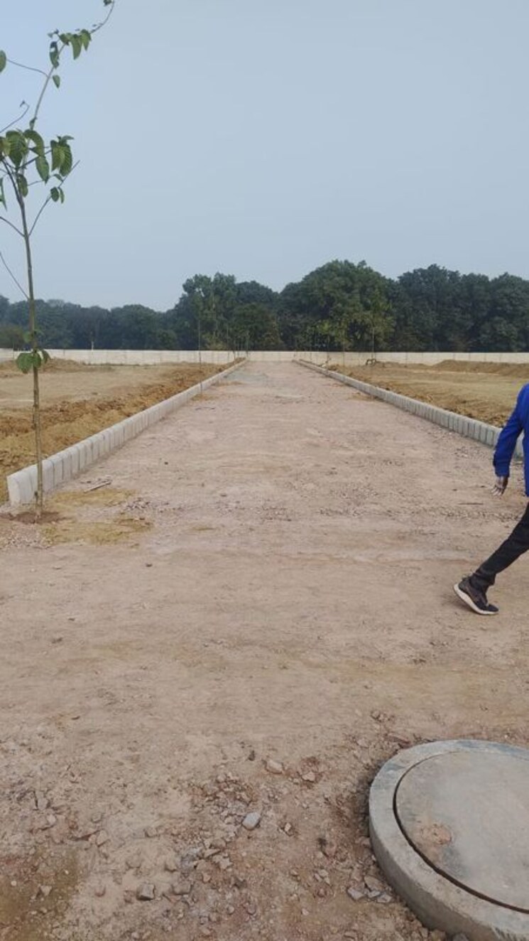 undefined, sunpura  100 Sq.Yd. Plot In Sunpura Greater Noida 9856423