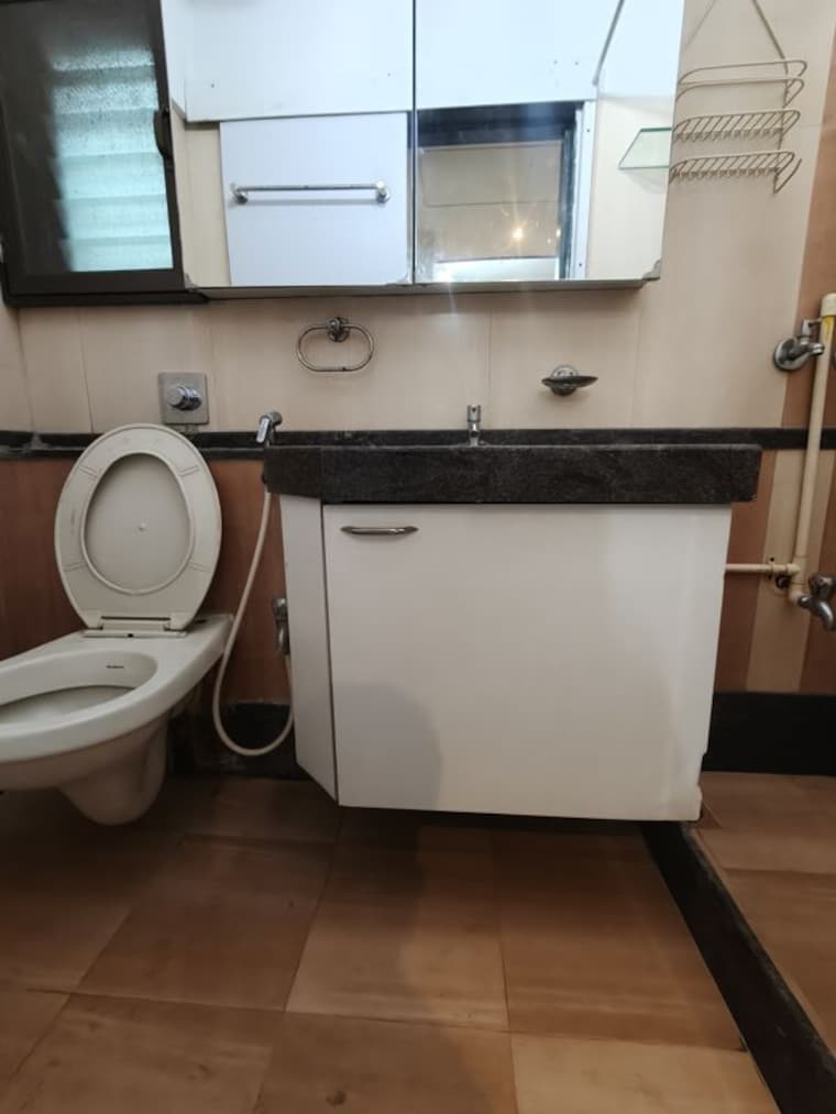 Bathroom, greenwoods-chs 2 Bedroom 800 Sq.Ft. Apartment In Andheri East Mumbai 9856431