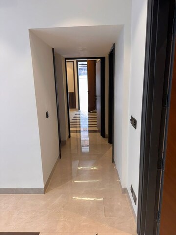 Master Bedroom in 2 BHK Independent House at Greater Kailash ii – for Rent