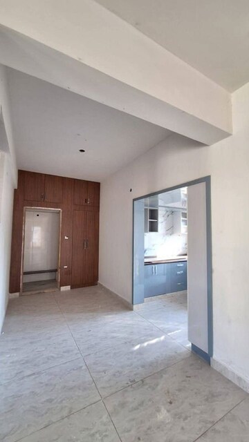 Room in 3 BHK Apartment at MC Castle, Indiranagar – for Rent