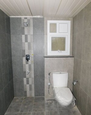 Bathroom in 5 BHK Villa at Hi Tech City – for Sale