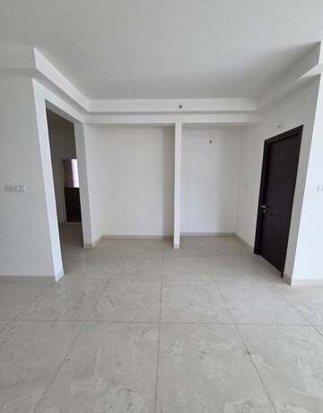 Room in 5 BHK Villa at Hi Tech City – for Sale