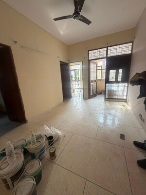 2 BHK Apartment For Rent in Sector 15