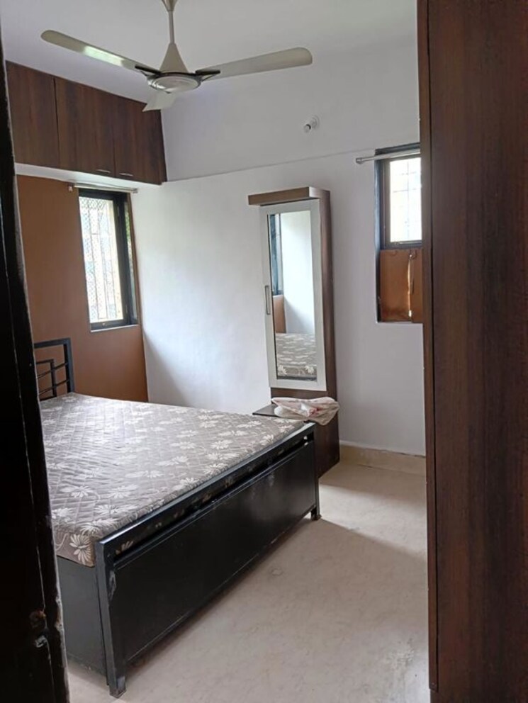 Room, savita-nagar-chs 3 Bedroom 1130 Sq.Ft. Apartment In Louis Wadi Thane 9856450