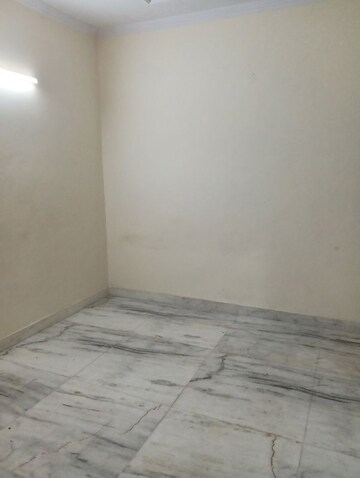 Room in 1 BHK Builder Floor at Kalkaji – for Rent