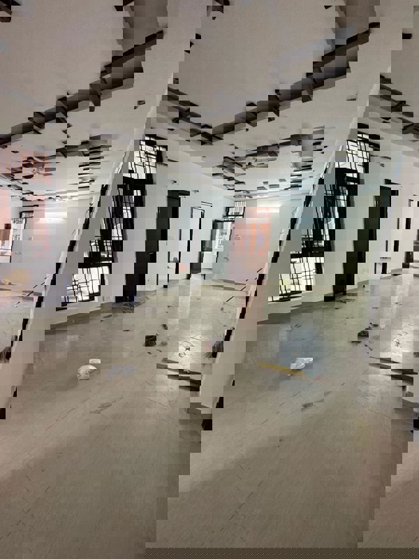 5 BHK + Servant Room Apartment For Rent in Grand Vista Apartments